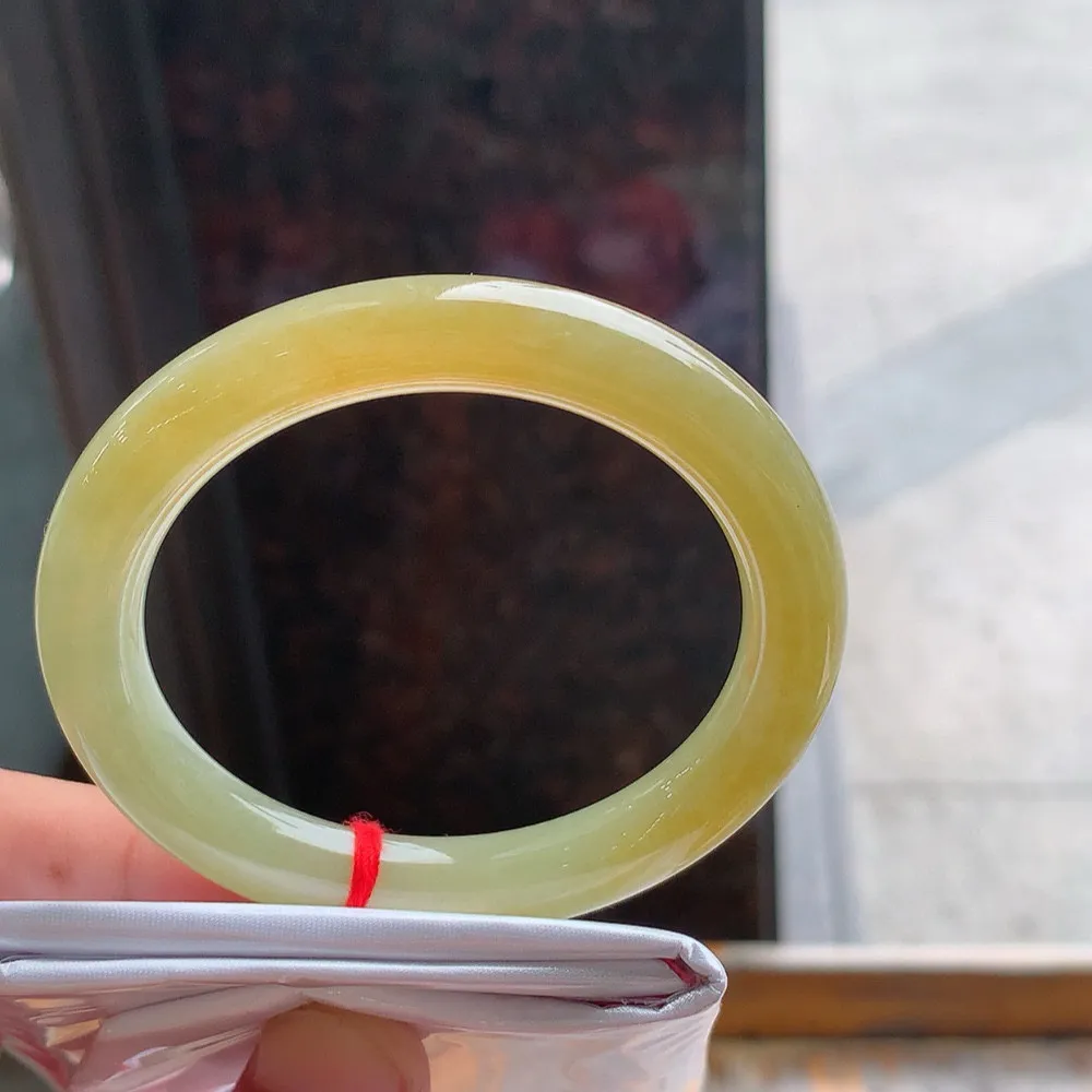 圆条冰黄翡 无瑕 尺寸:54.1/9.3 超值🥰🥰