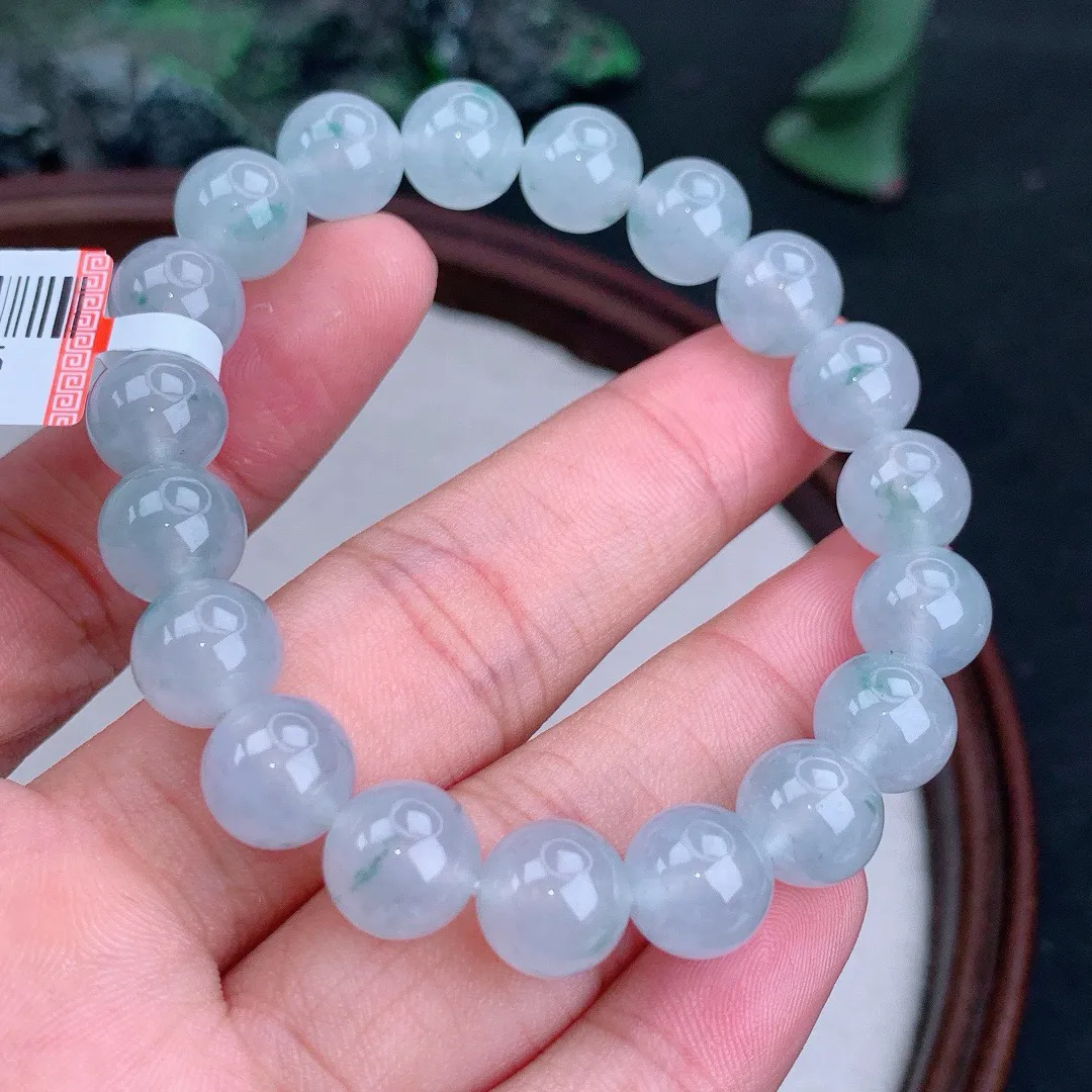 缅甸天然A货翡翠冰飘花圆珠手串
尺寸9.7mm   重31.75g
