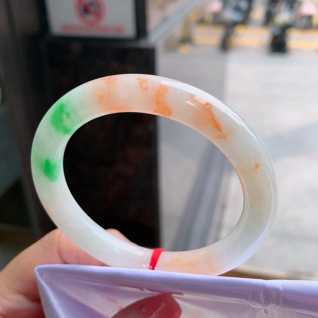 圆条黄加绿 无瑕 尺寸:53.8/9 超值