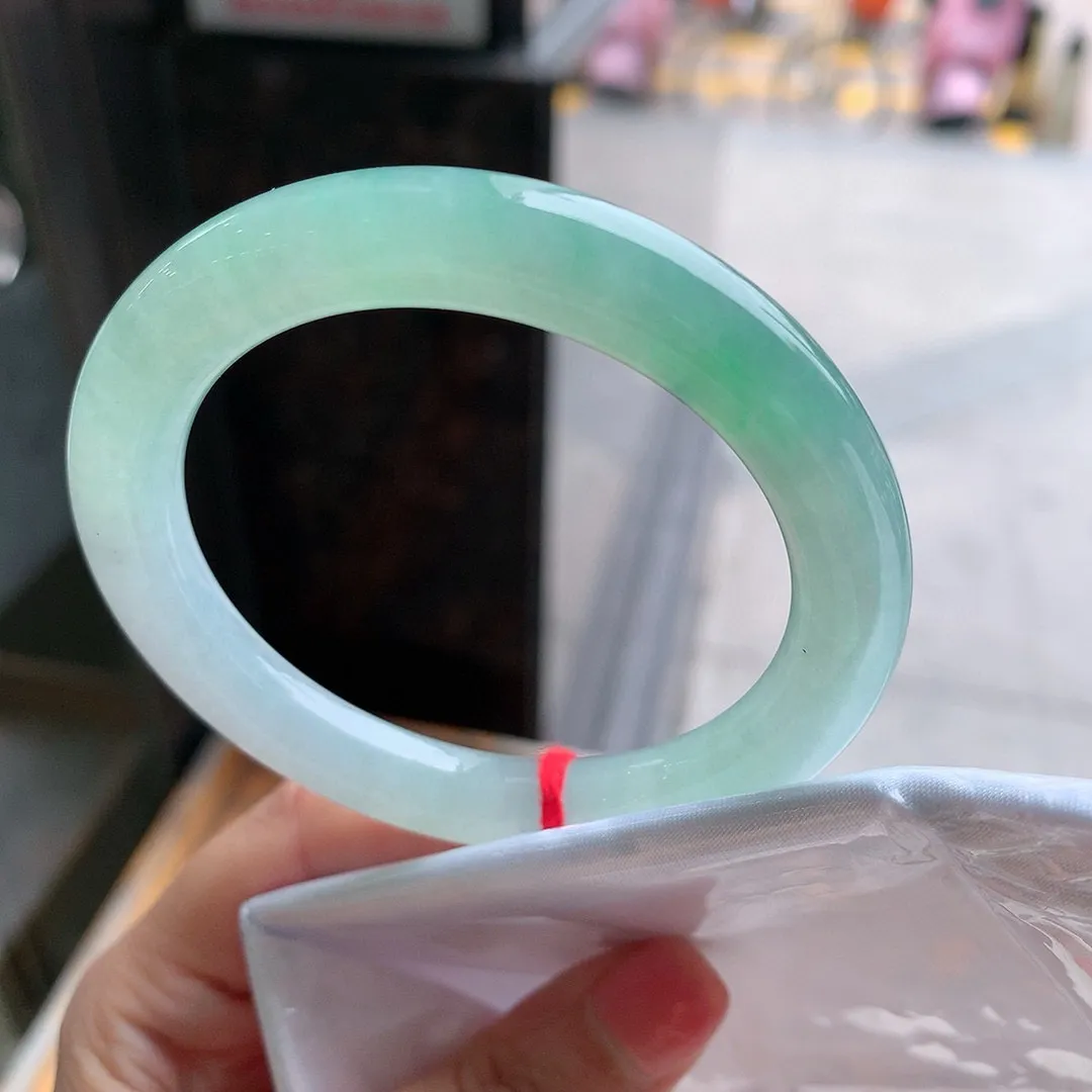 圆条高冰绿 无瑕 尺寸:54.1/9.1 种水好