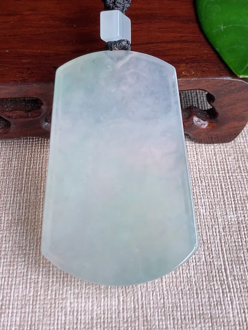 a货翡翠老坑冰种18K金镶嵌飘花四季豆福豆平安豆吊坠 尺寸50×43×17.5×6mm 重量8.22g 0604