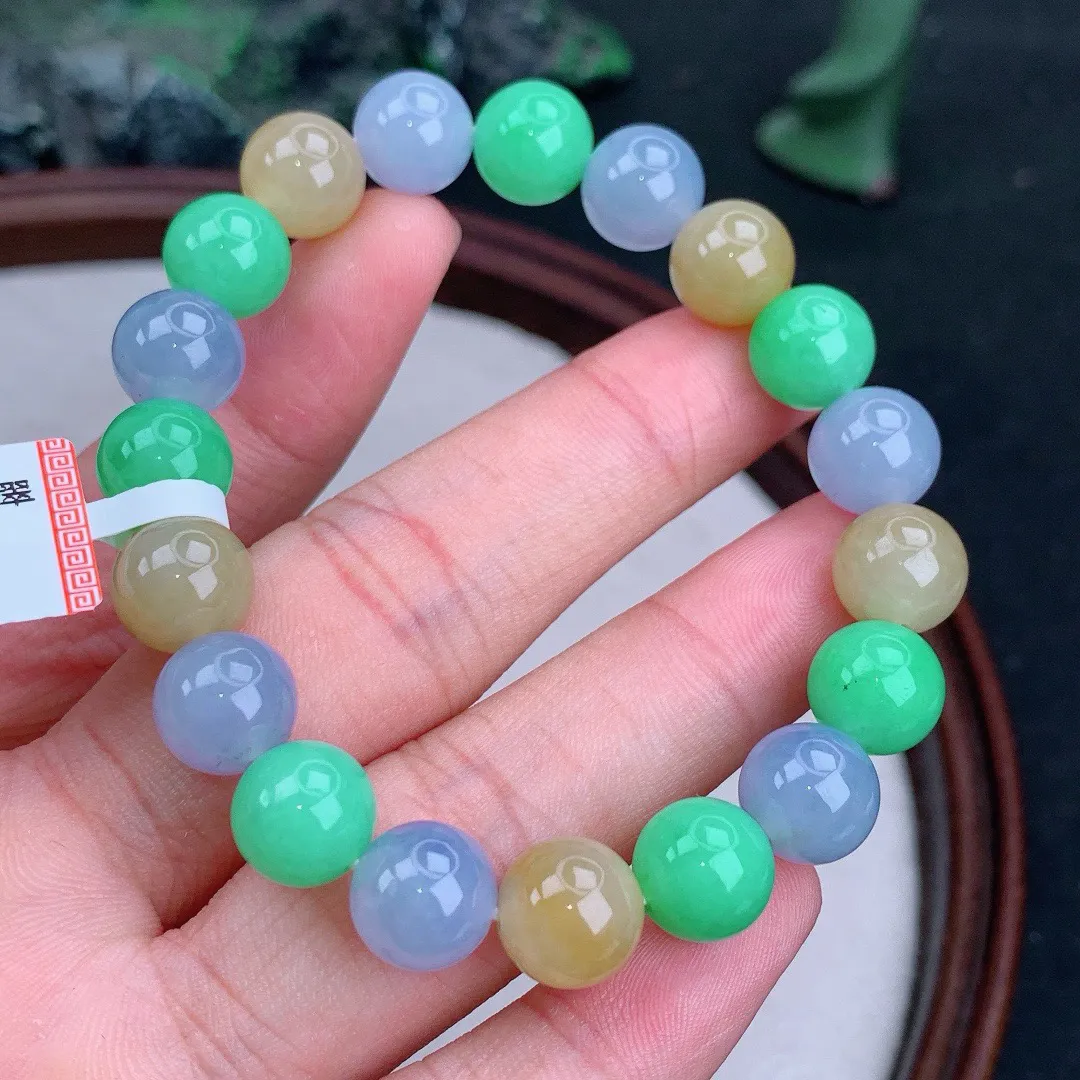 缅甸天然A货翡翠冰多宝圆珠手串
尺寸10mm   重32.76g