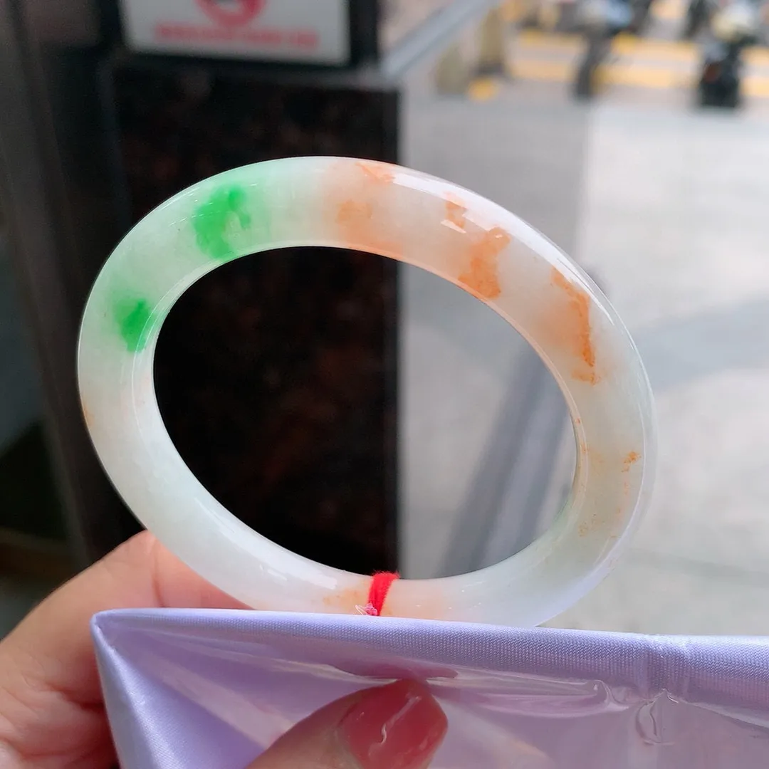 圆条黄加绿 无瑕 尺寸:53.8/9 超值