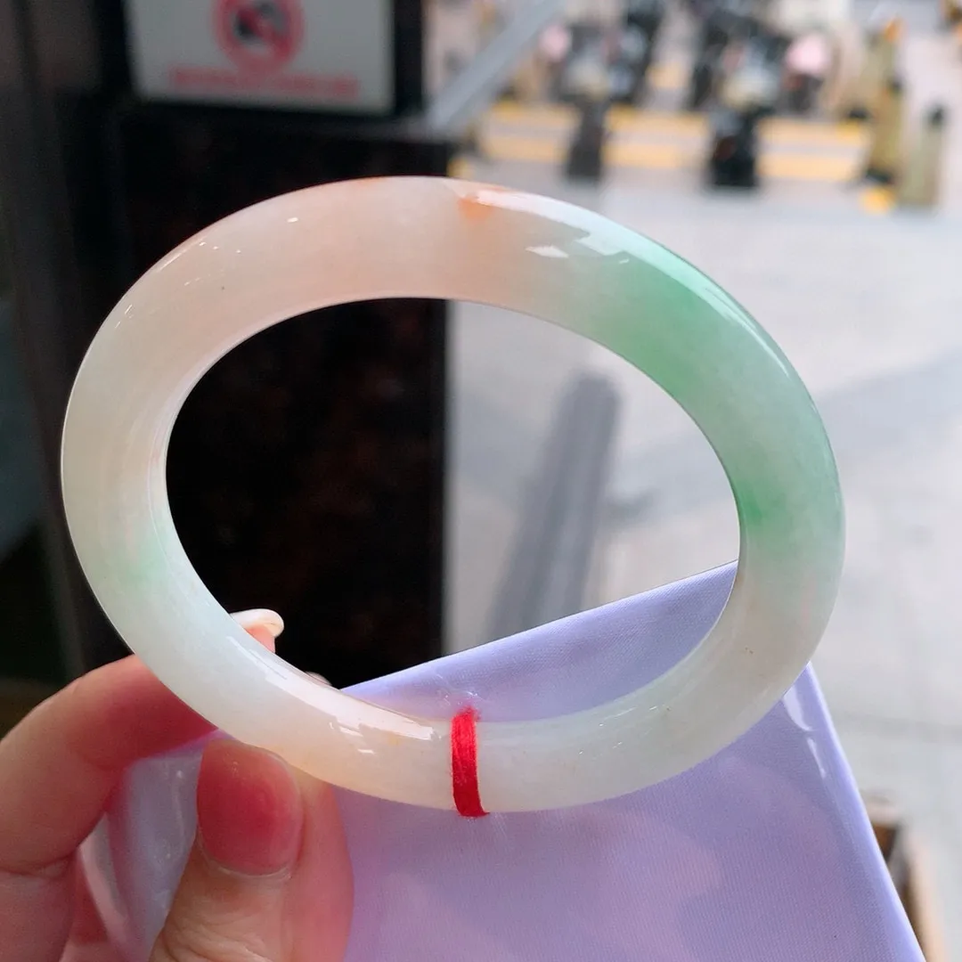 圆条黄加绿 无瑕 尺寸:53.8/9 超值