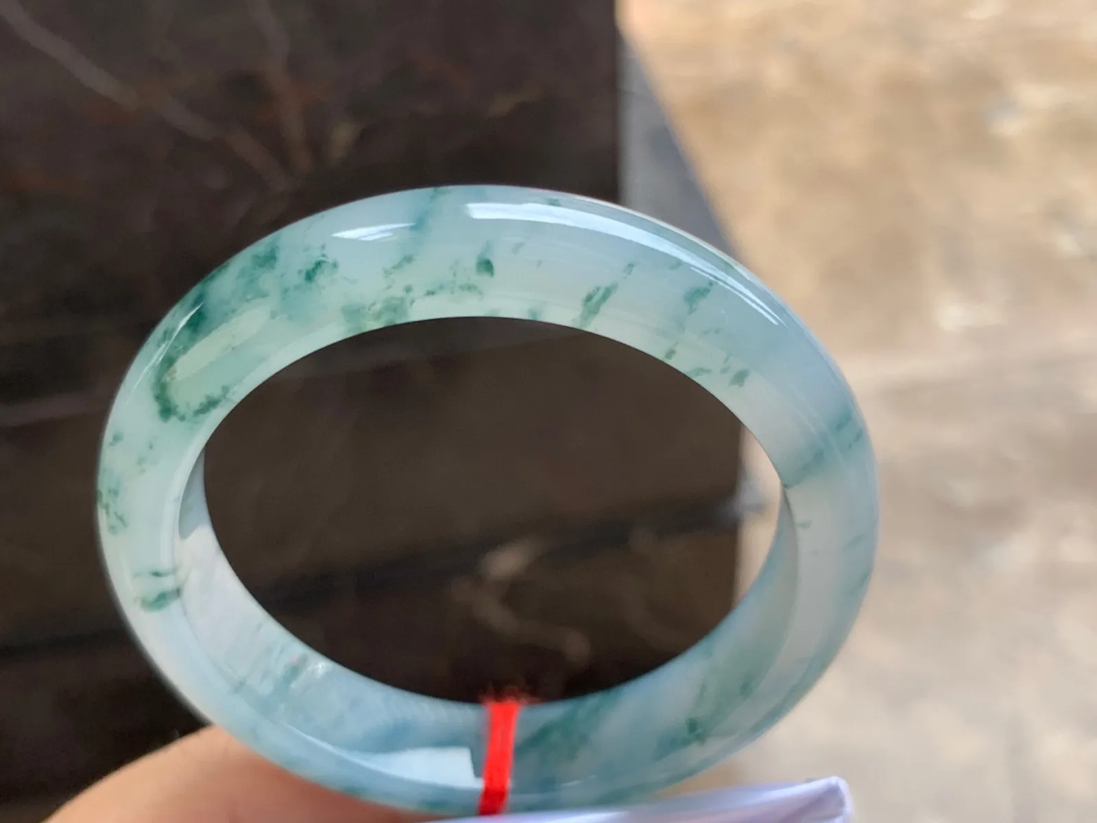 58-12-8.5mm
冰种飘花手镯 水润冰透 花的灵动飘逸
