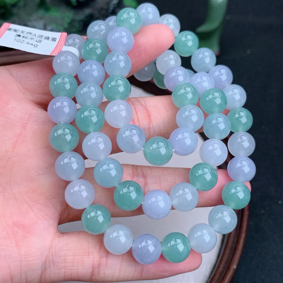 缅甸天然A货翡翠多宝马卡龙圆珠项链
尺寸10mm  重102.44g