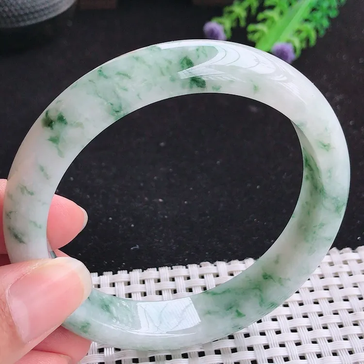 自然光62圈口老坑温润飘花手镯送妈妈翡翠玉镯尺寸62/13.2/8.6