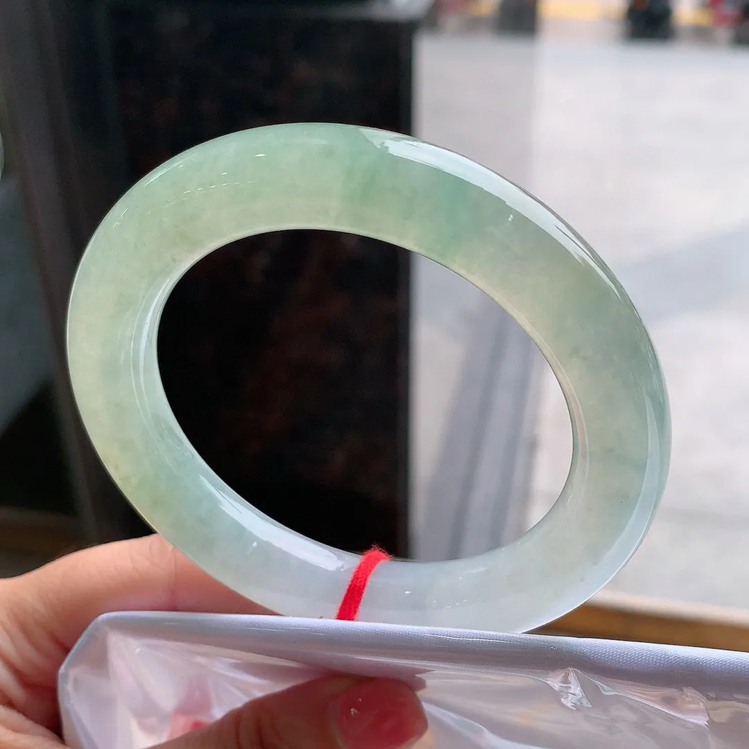 圆条高冰绿 无瑕 尺寸:58.1/11.7 种水好