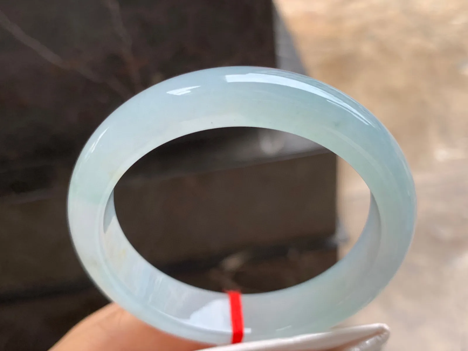 57-13-8mm
冰种带底色手镯 底子干净细腻 清爽