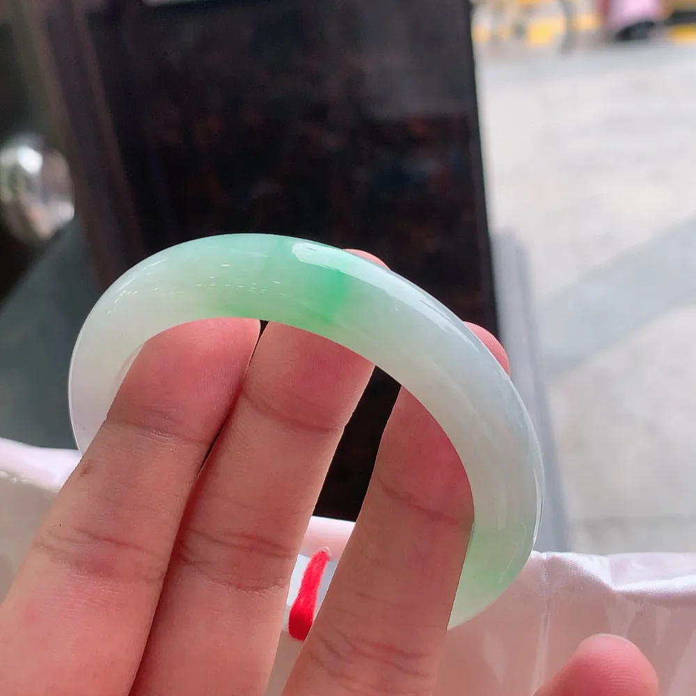 正圈冰春彩 无瑕 尺寸:54.1/12/7.9种色兼备