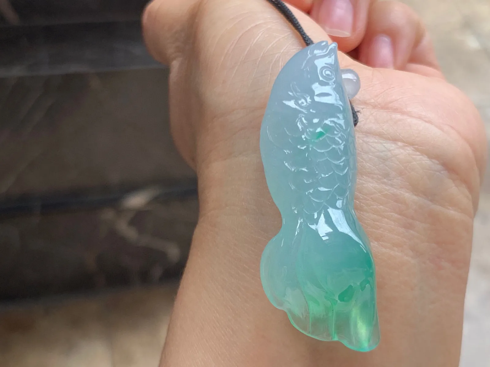 冰种晴水小鱼 温润细腻 精美灵动