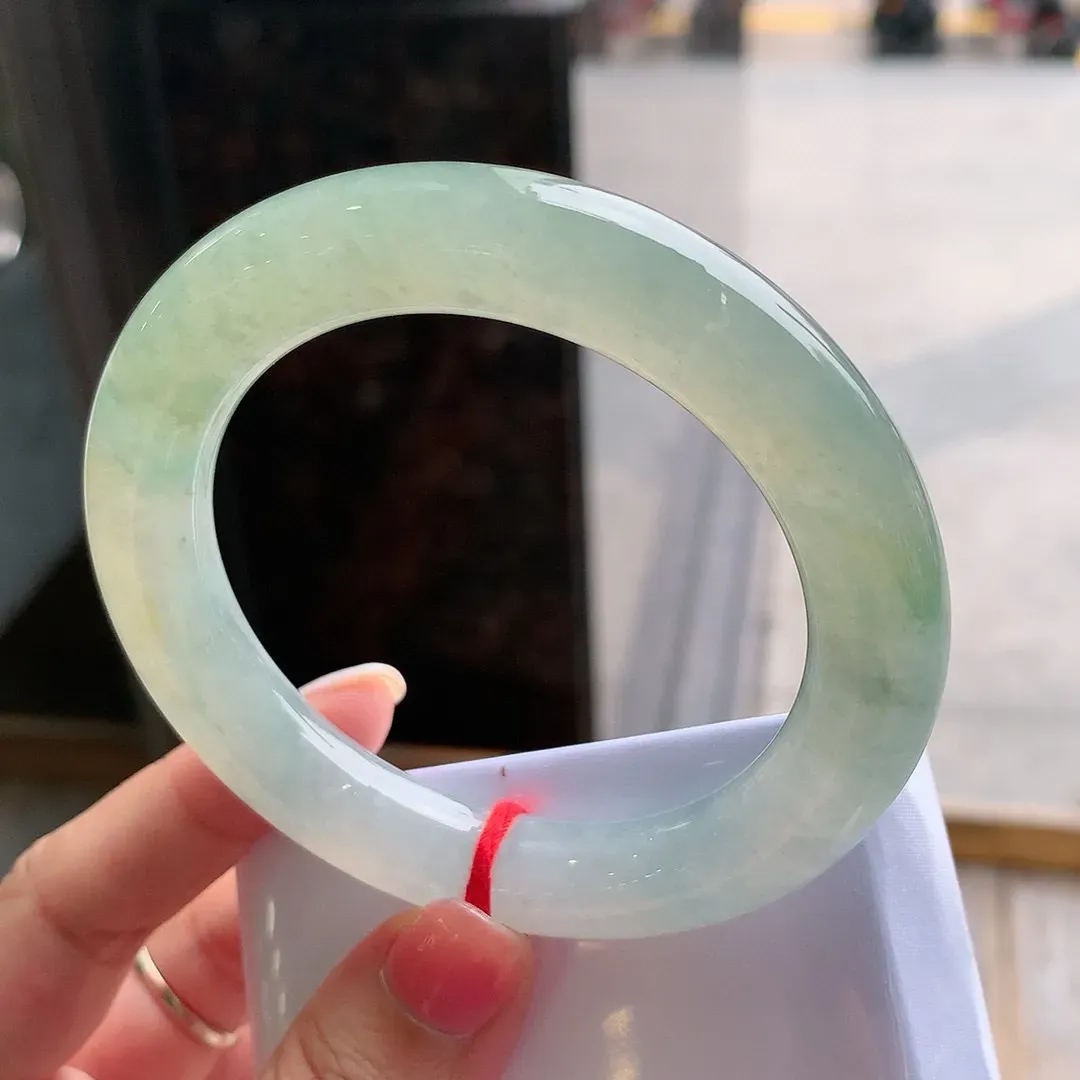 圆条高冰绿 无瑕 尺寸:58.1/11.7 种水好