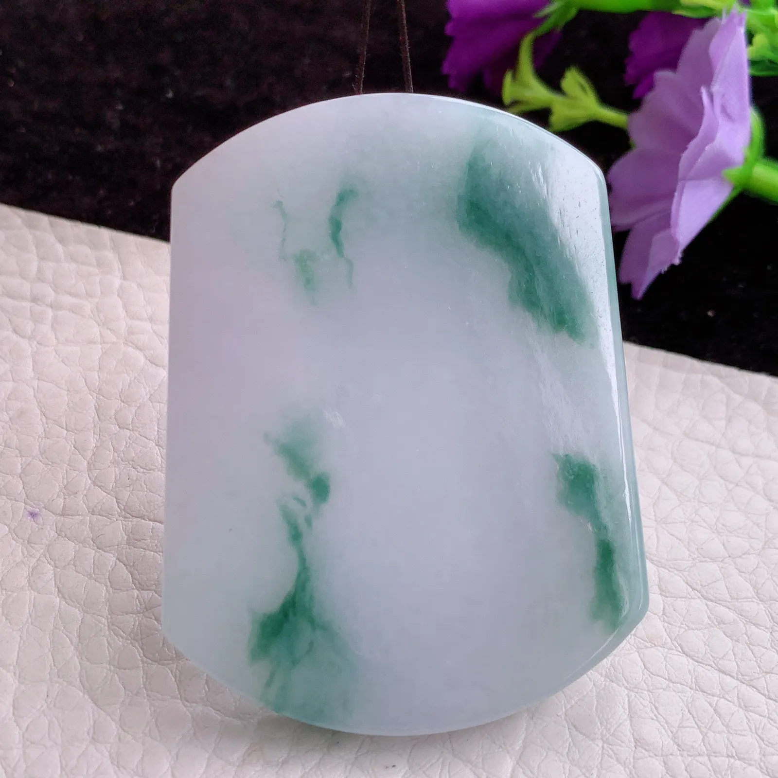 Zen实拍57*43.3*5.8天然翡翠飘花平安无事牌 素面牌玉吊坠 玉挂件