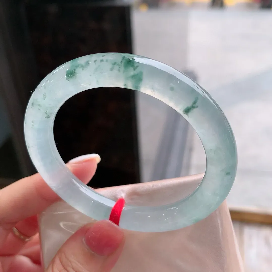 圆条冰玻飘花 无瑕 尺寸:52.8/9.1 种水好️️