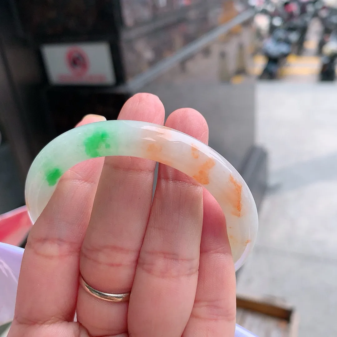 圆条黄加绿 无瑕 尺寸:53.8/9 超值