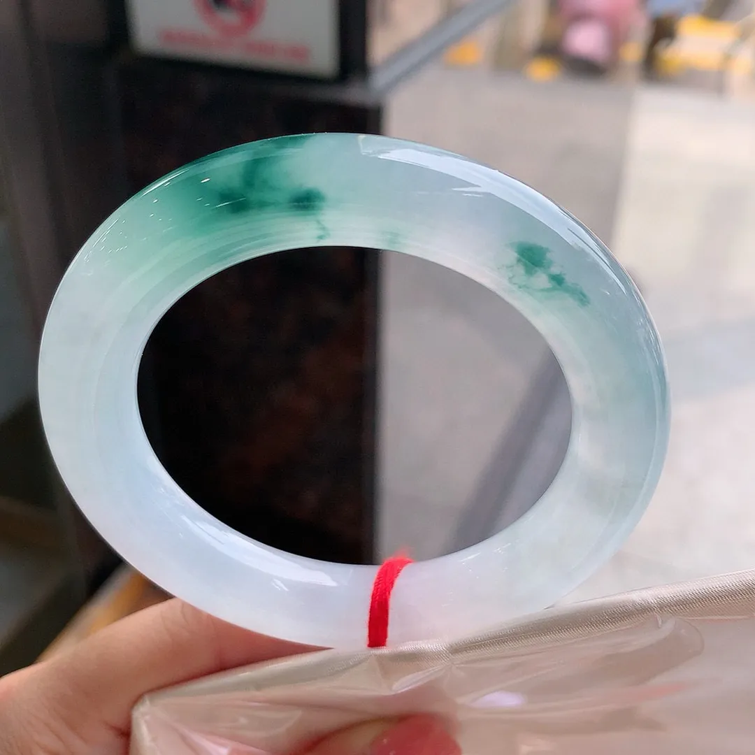 圆条冰玻飘花 无瑕 尺寸:56.5/11.9花美 种水好️️