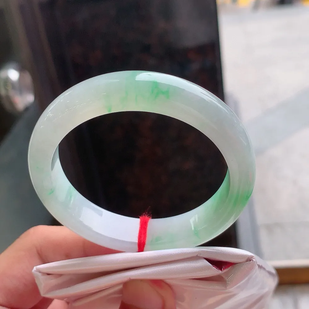 正圈冰春彩 无瑕 尺寸:54.1/12/7.9种色兼备