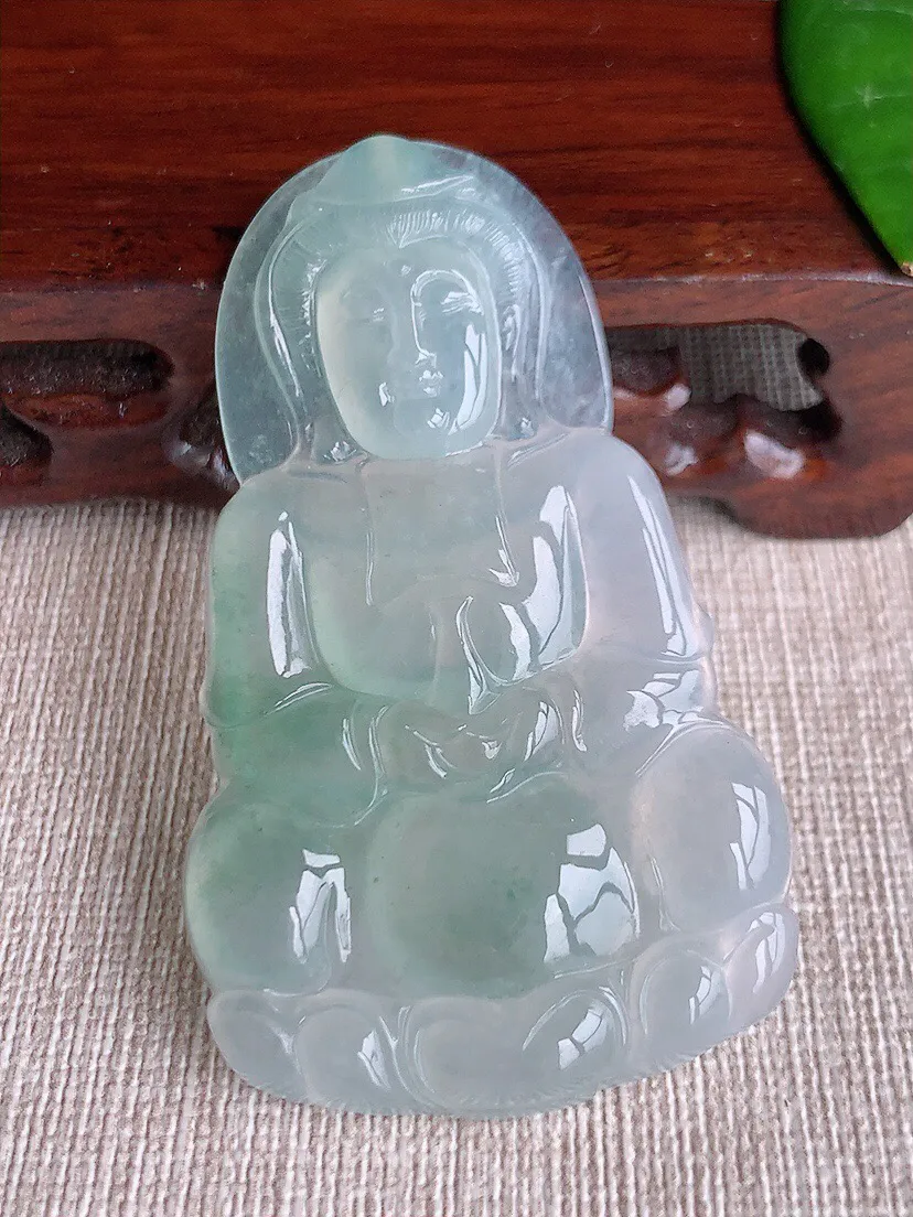 a货翡翠老坑冰种晴水正装观音吊坠 尺寸61×36×5.5mm 重量21.22g 0605