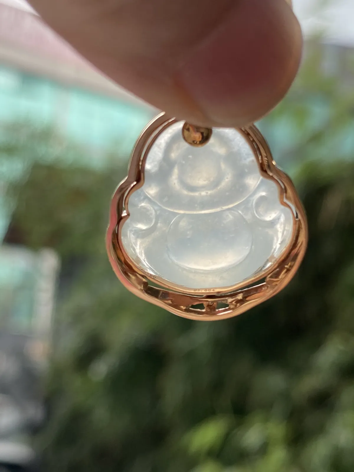 推荐【冰🧊佛公】无纹裂，水润冰透，超细腻，起光，种老，石头20.4*20*8.2，超值～～