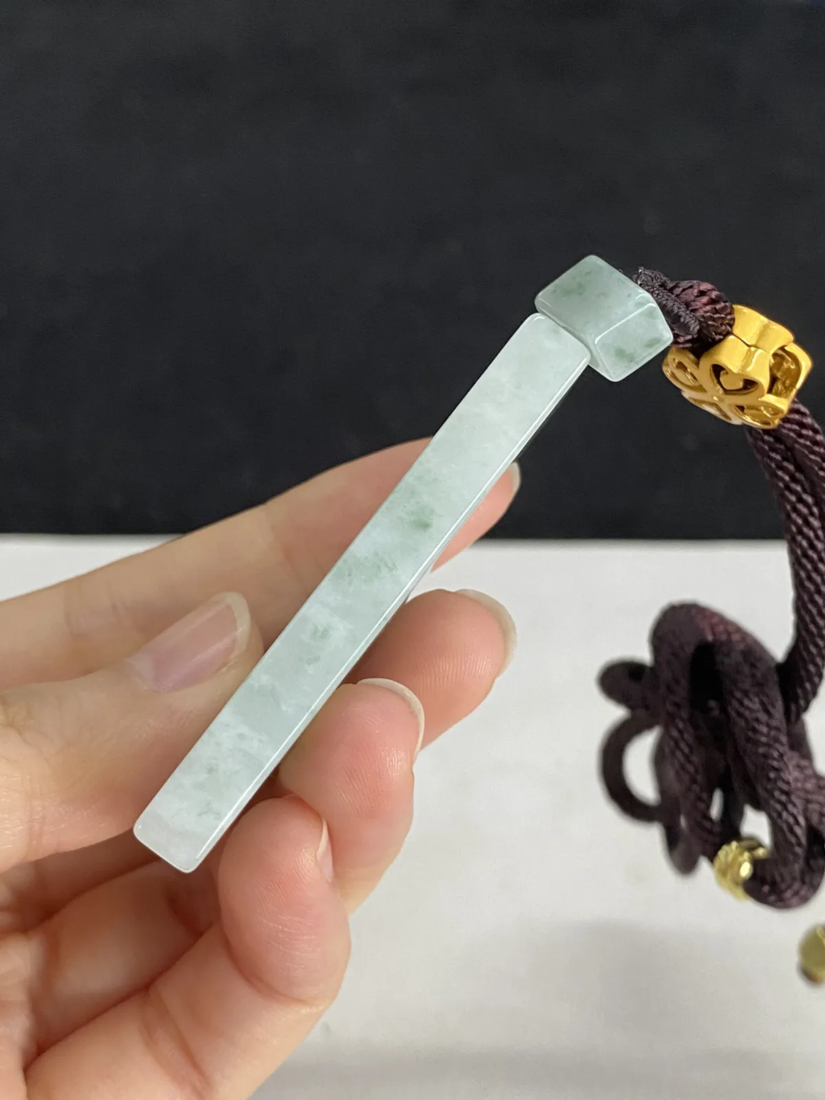 翡翠吊坠