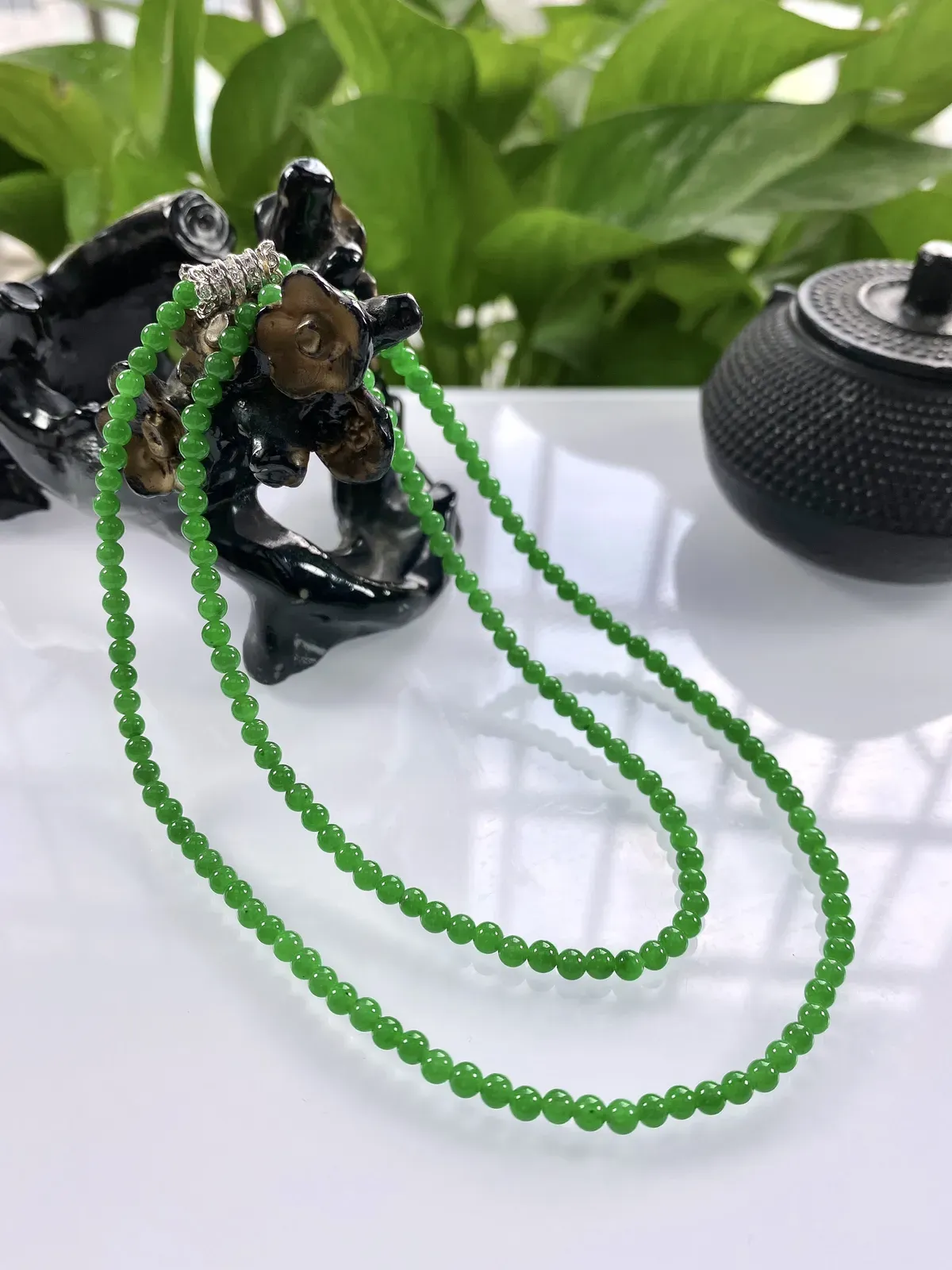收藏级别，缅甸天然翡翠A货，卡3.4冰种起胶满绿浓阳绿小米珠小圆珠项链手链，尺寸：3.4mm/168