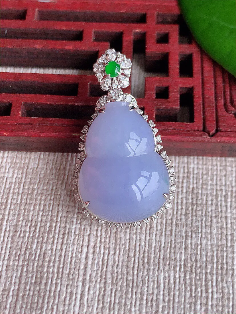 a货翡翠老坑冰种18K金伴钻镶嵌紫罗兰葫芦吊坠 尺寸30×16.8×10.6裸石19.3×14.4m