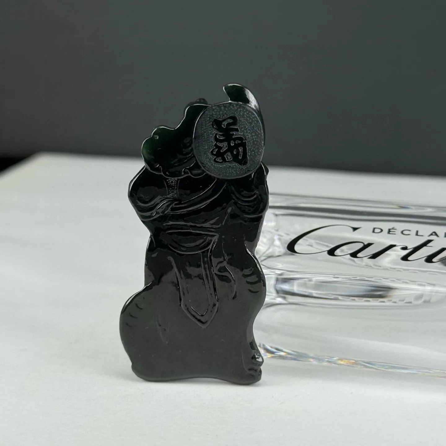 精品墨翠关公 种好色正 黑度极好 打灯通透 油性十足