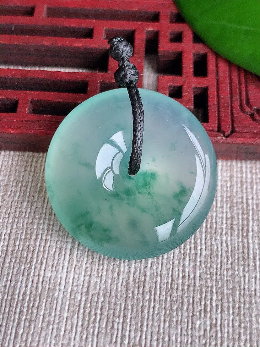a货翡翠老坑高冰种飘花平安扣吊坠 尺寸27×6mm 重量10.00g 0605
