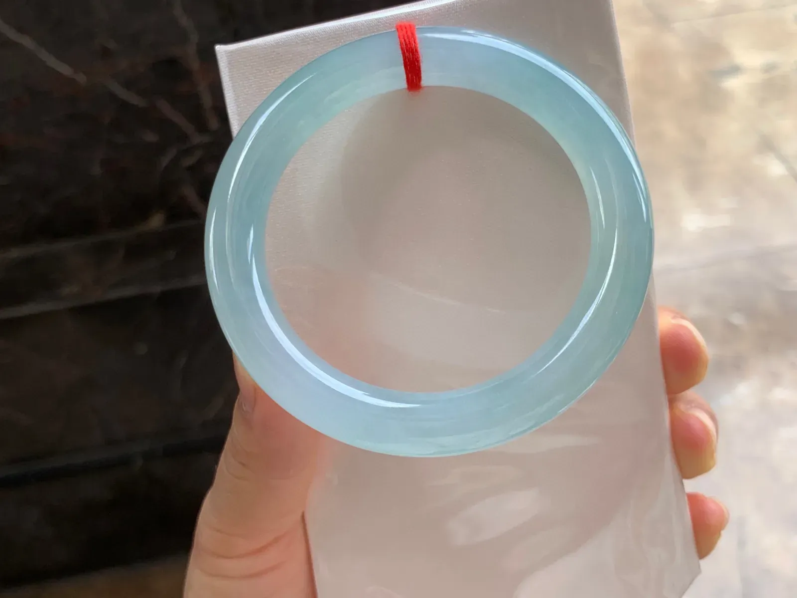 55-10mm
冰种晴水圆条手镯 冰透清新