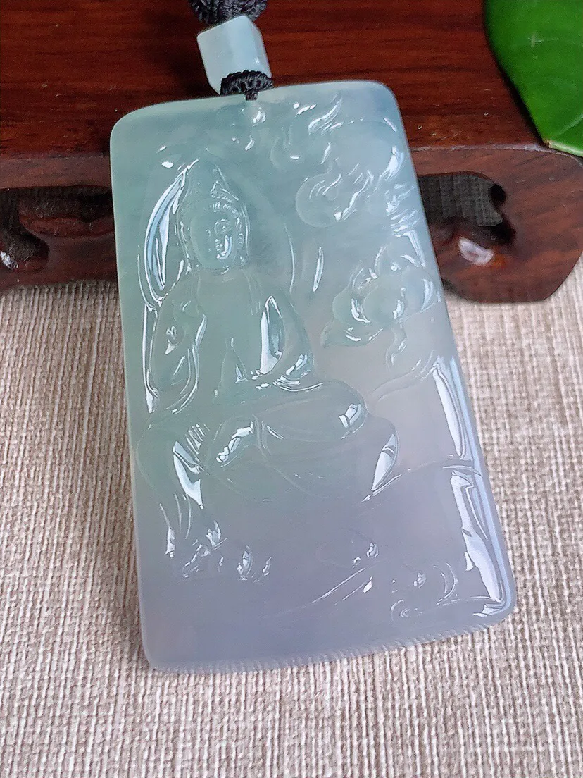 a货翡翠老坑冰种晴水自在观音吊坠 尺寸62×37.3×4.6mm 重量33.07g 0606