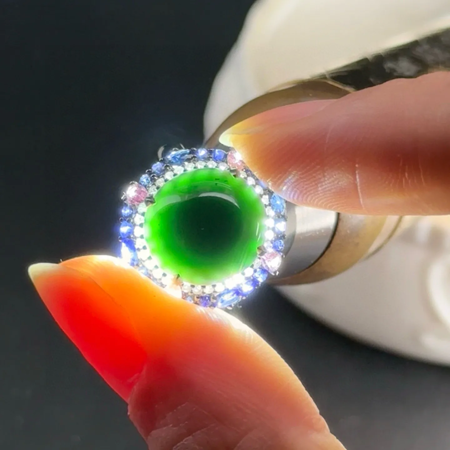 精品18k墨翠女戒 重金豪镶 打灯通透 油性十足 尺寸11.9