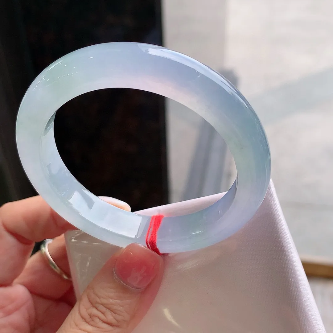 正圈冰玻紫罗兰 无瑕 尺寸:53.6/11/8.4 种色俱佳