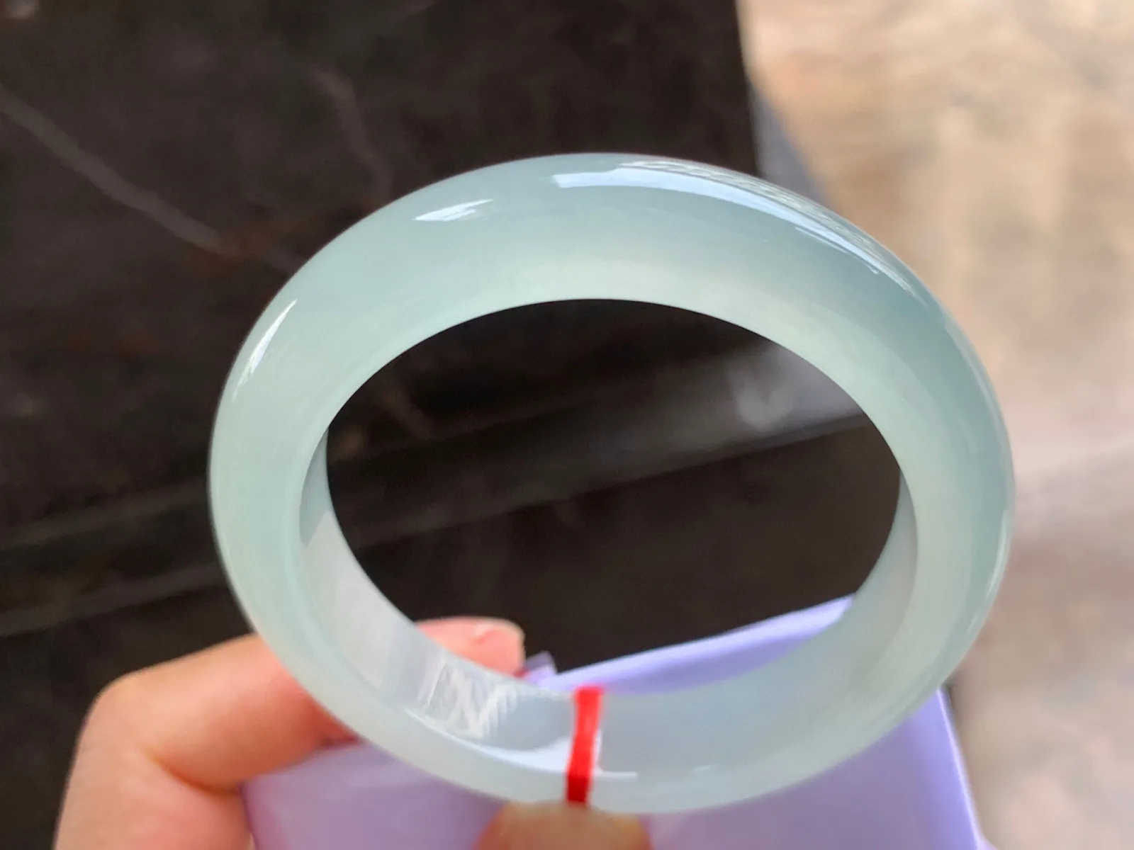 53.5-12.5-9mm
冰种晴底手镯 冰透胶润 纯净无暇