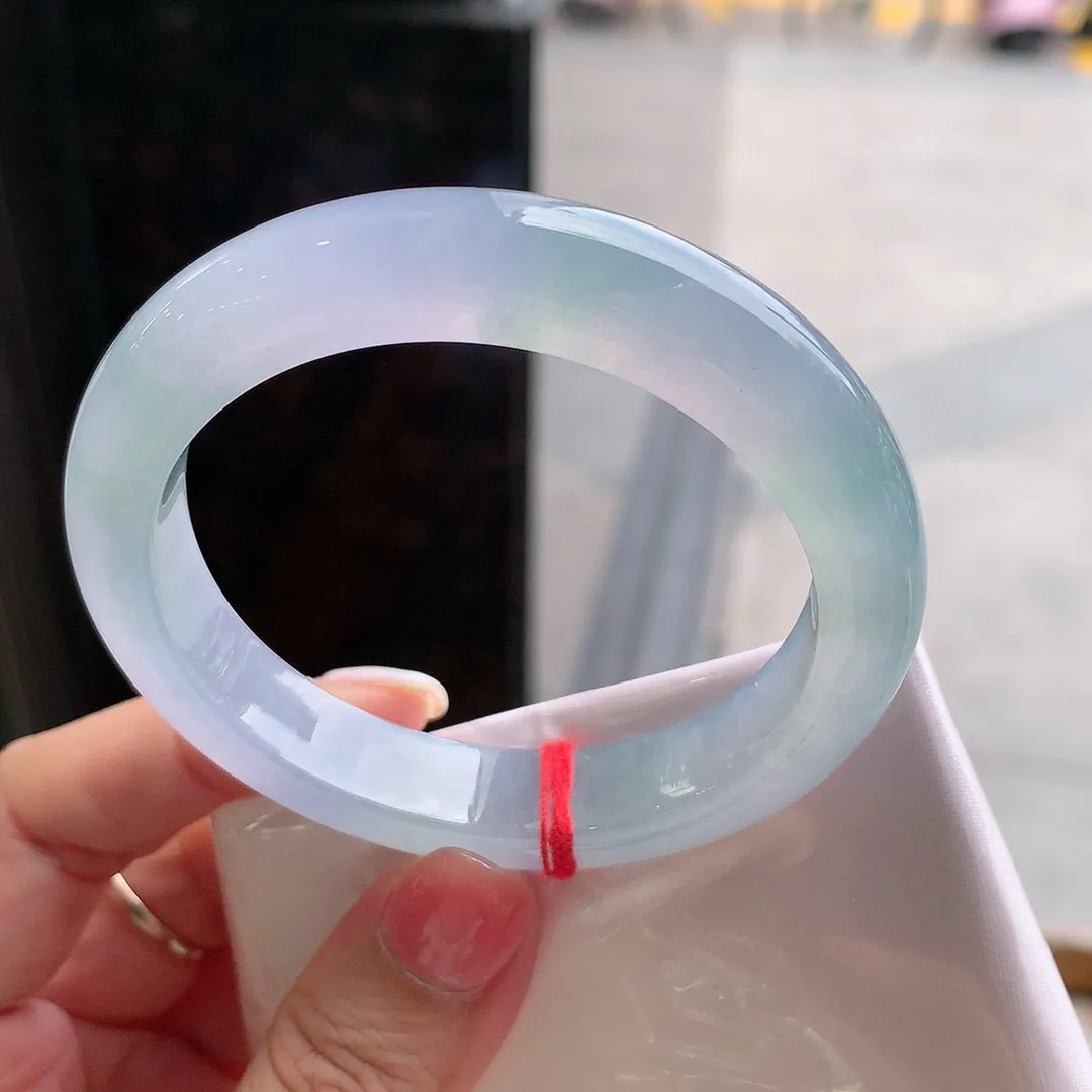 正圈冰玻紫罗兰 无瑕 尺寸:53.6/11/8.4 种色俱佳