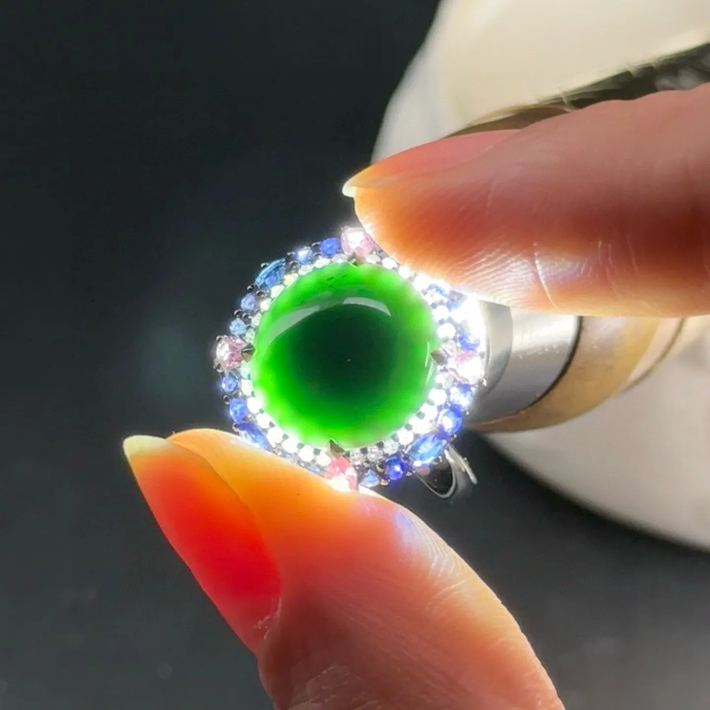 精品18k墨翠女戒 重金豪镶 打灯通透 油性十足 尺寸11.9