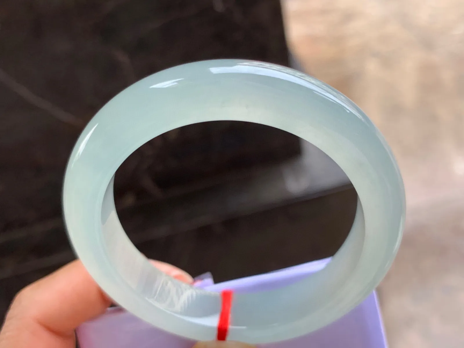 53.5-12.5-9mm
冰种晴底手镯 冰透胶润 纯净无暇