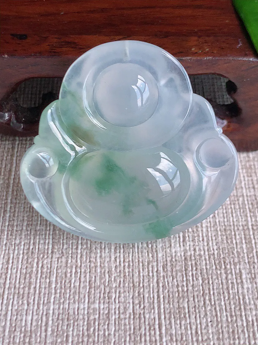 a货翡翠老坑冰种飘花大佛公吊坠 尺寸35×37.4×10mm 重量18.48g 0607