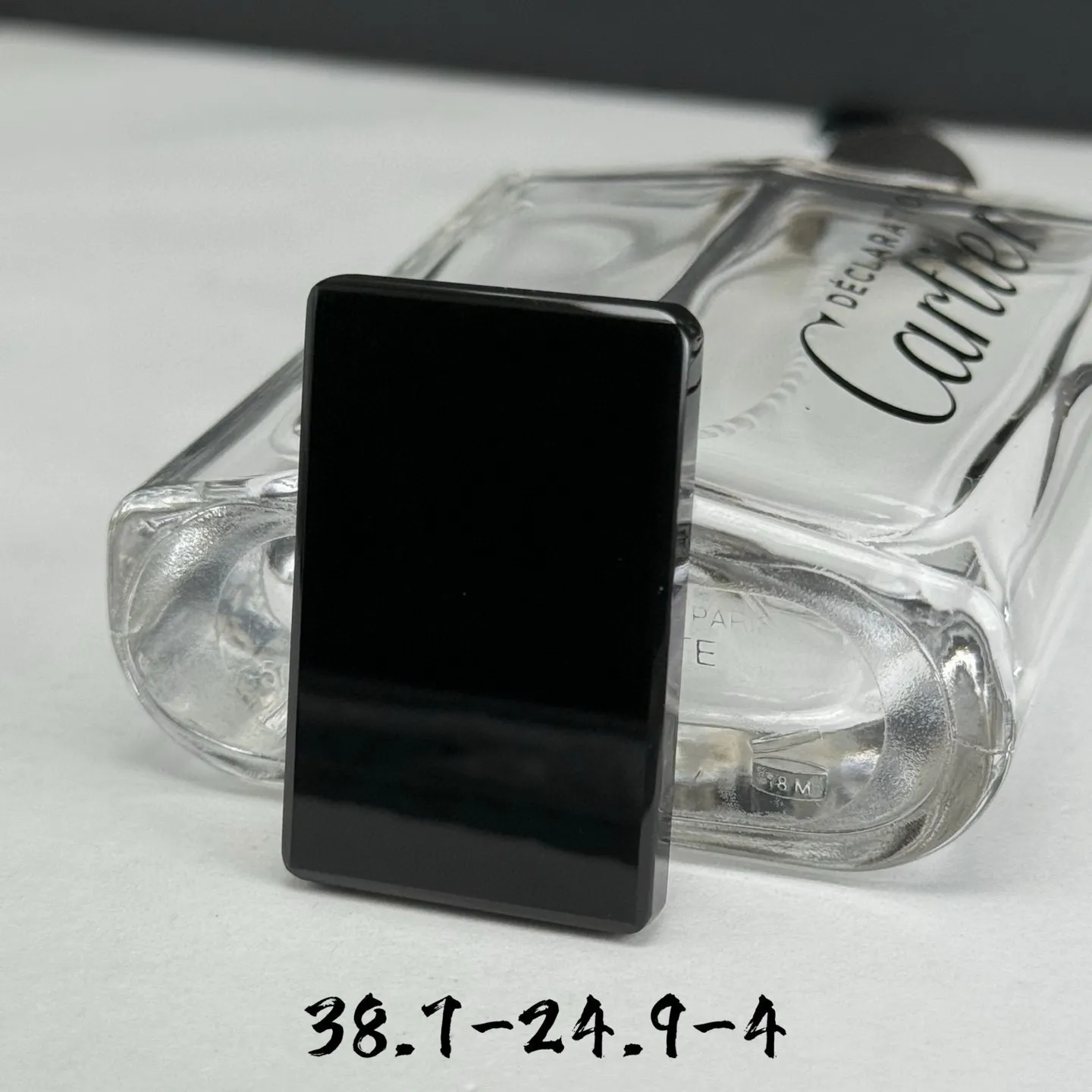精品墨翠无事牌 种好色正 黑度极好 打灯通透 油性十足 尺寸38.7