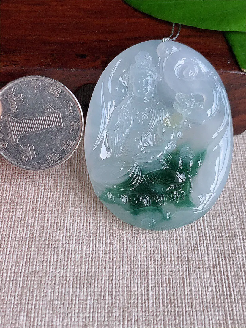 a货翡翠老坑冰种飘花大势至菩萨吊坠 尺寸49.5×38×5.3mm 重量22.53g 0607