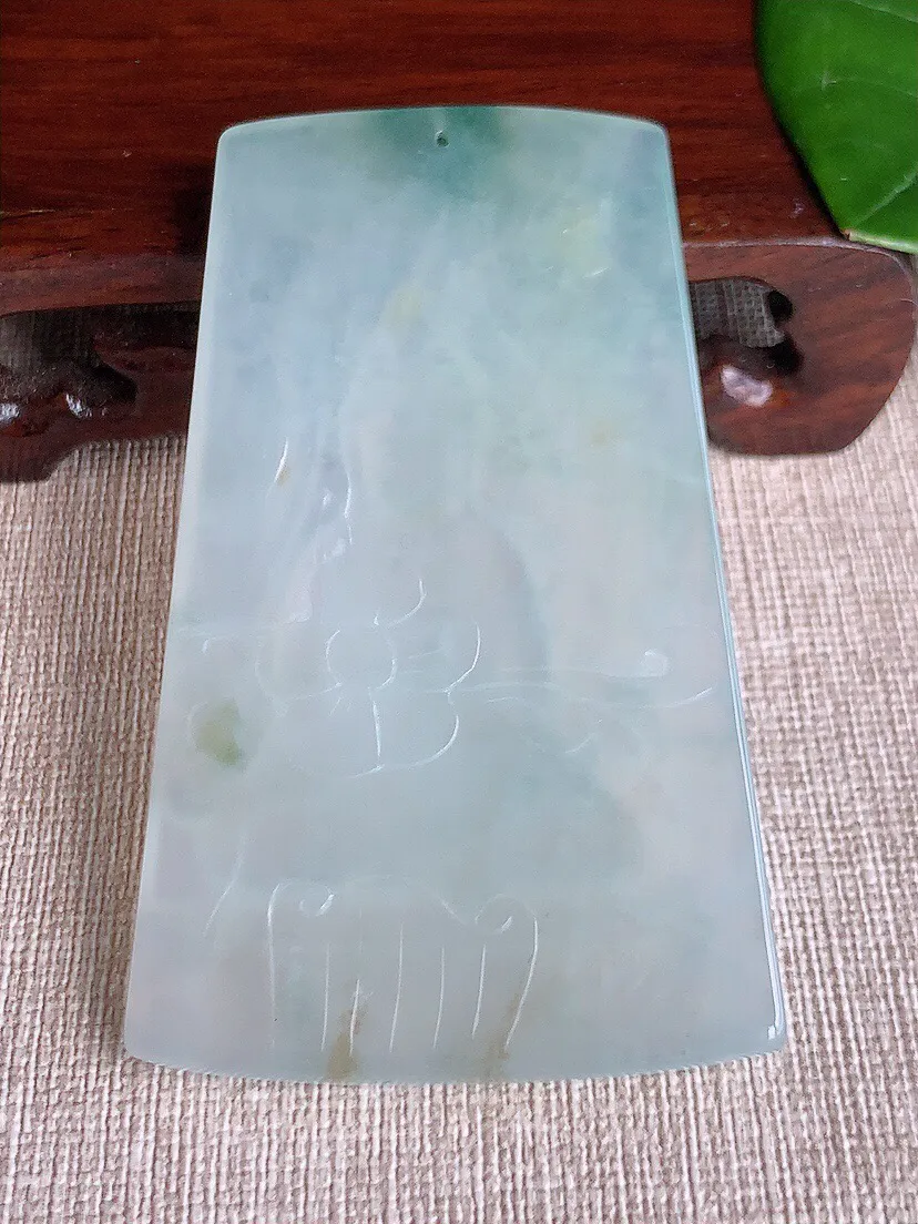 a货翡翠老坑冰种飘花普贤菩萨吊坠 尺寸73×44.7×5.3mm 重量44.50g 0607