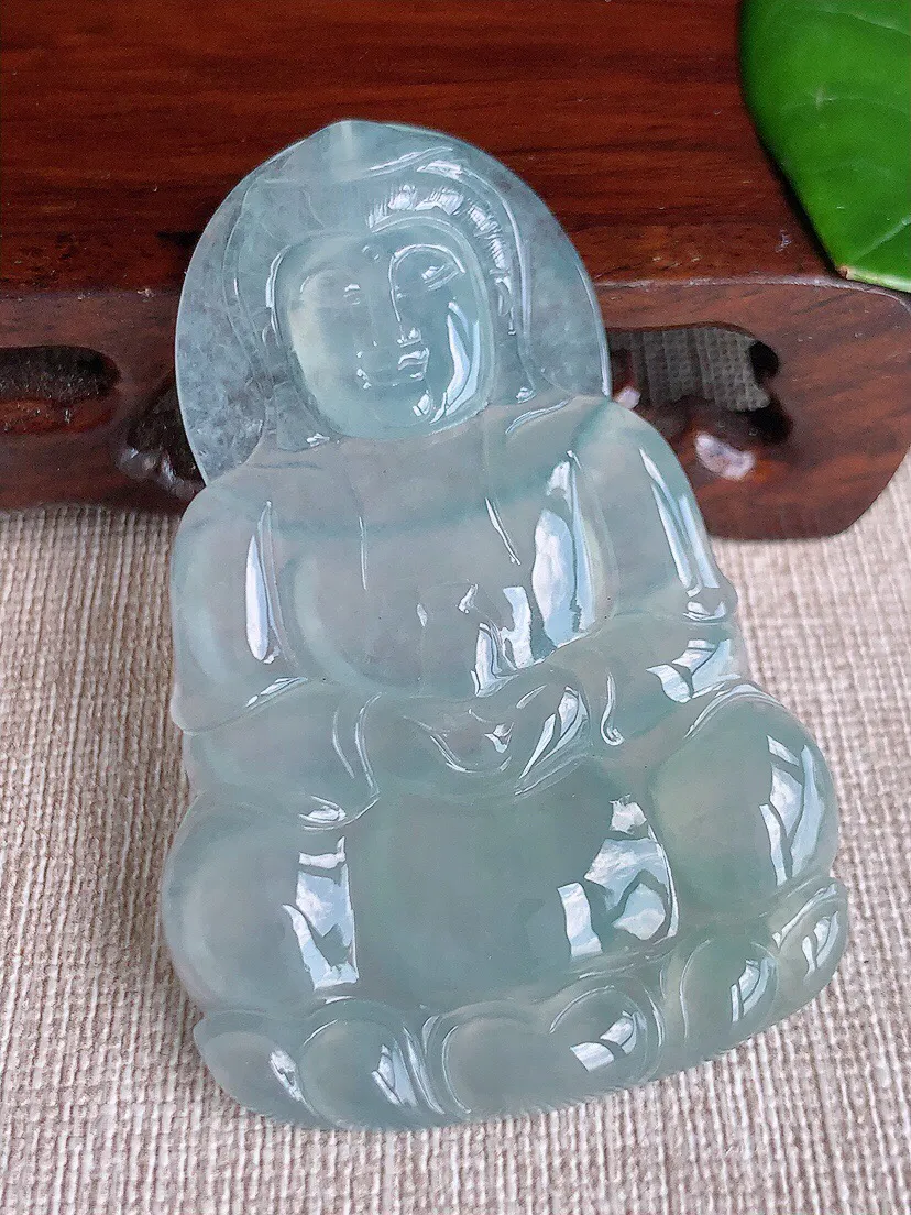 a货翡翠老坑冰种晴水正装观音吊坠 尺寸62×40.2×5.3mm 重量24.20g 0607
