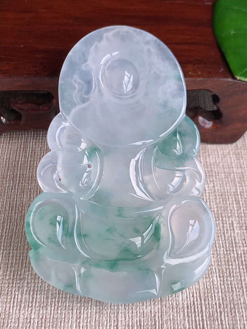 a货翡翠老坑冰种飘花大度母观音吊坠 尺寸68.4×44.5×6mm 重量31.12g 0607