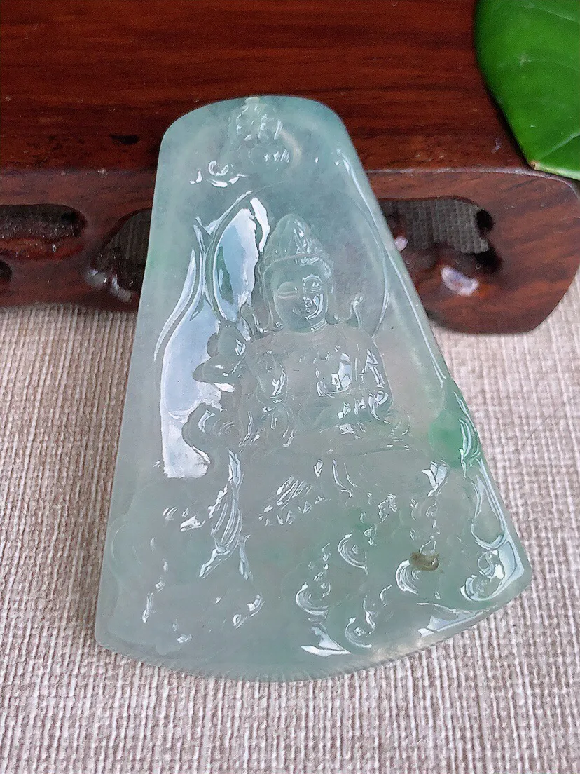 a货翡翠老坑冰种晴绿普贤菩萨吊坠 尺寸58.6×41.2×5mm 重量24.38g 0607