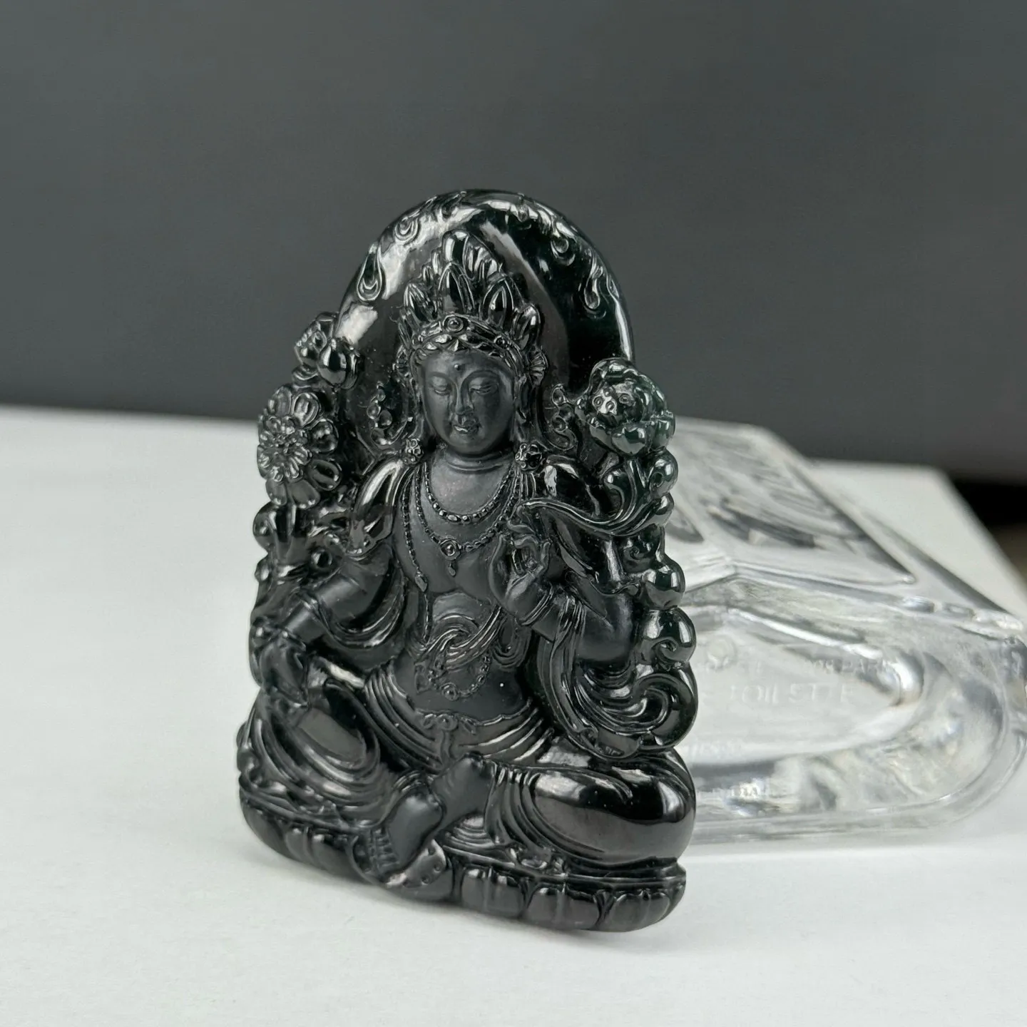 精品墨翠度母观音 种好色正 黑度极好 打灯通透 油性十足 尺寸61.5