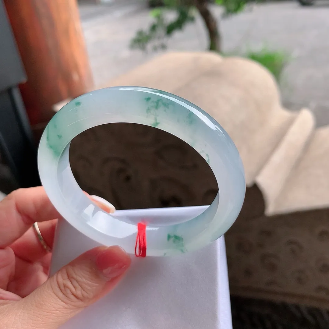 正圈冰玻飘花 无瑕 尺寸:58.8/12.7/9.2 花美 种水好️️