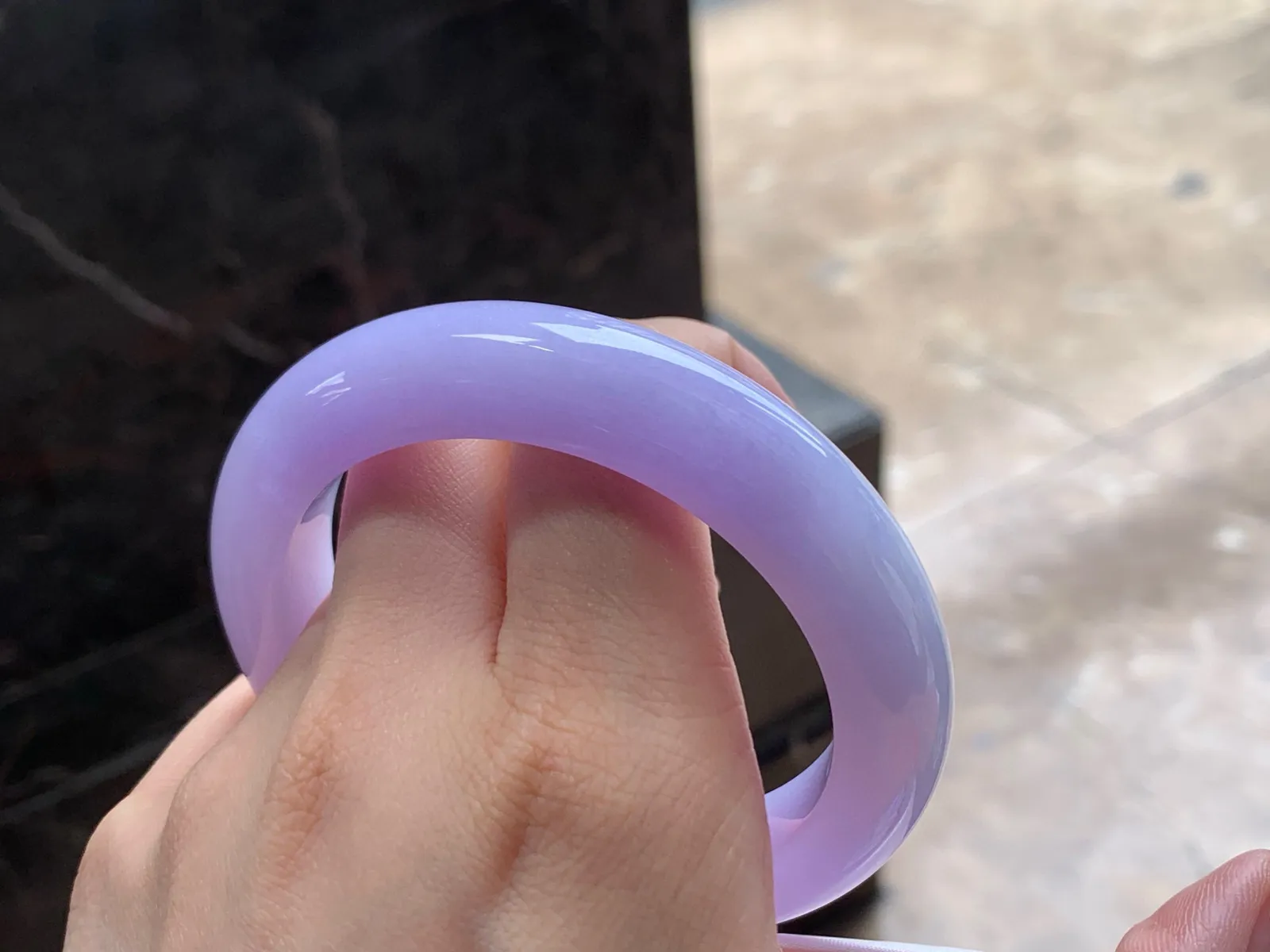 春色手镯
清爽57.7/12.7/10.5mm