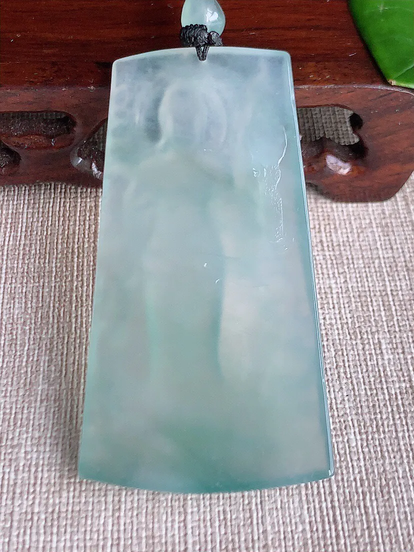 a货翡翠老坑冰种晴水虚空藏菩萨吊坠 尺寸64.3×33×6mm 重量33.48g 0608