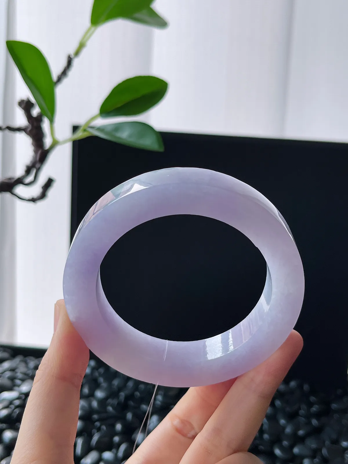 翡翠毛坯，⭕️正圈最大做60，圆条最大做56，最小圈55.6