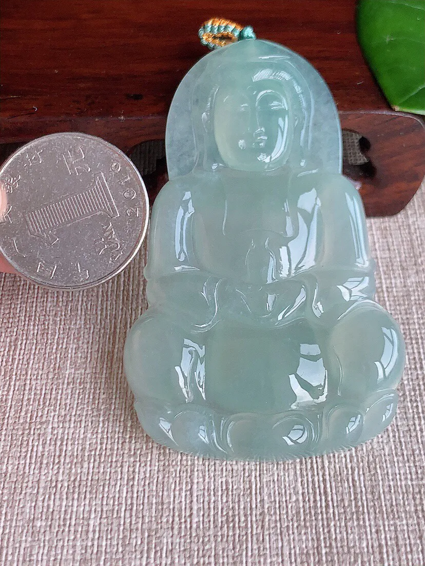 a货翡翠老坑冰种晴水大正装观音吊坠 尺寸68.3×42.6×5.6mm 重量29.33g 0608
