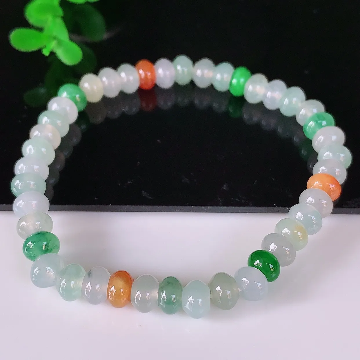 自然光实拍 冰润冰种多彩算盘珠翡翠手串手链 种老水足，冰清玉润  颜色漂亮  #46.7取一尺寸6*